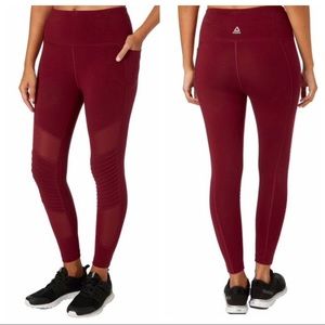 Reebok Women’s Full Length Leggings Size Medium